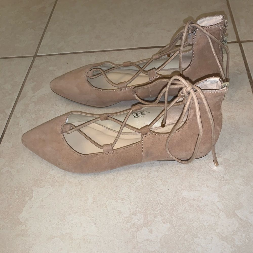 Nine West nude flats